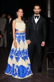 Shahid Kapoor with his wife (ouch!)